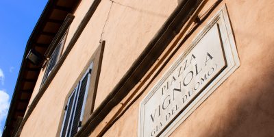 Piazza Vignola Sign